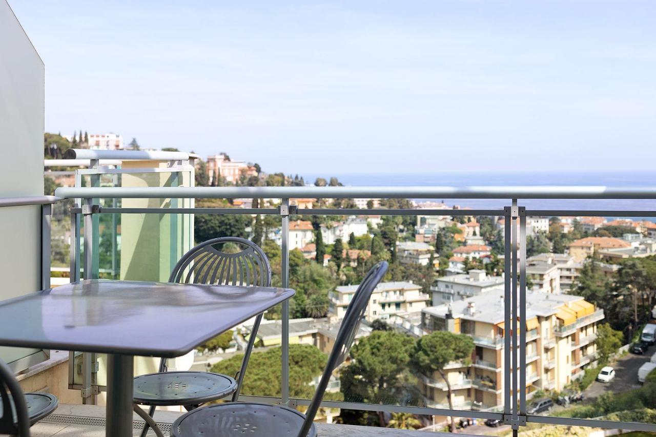 Modus Vivendi 406 Aparthotel Sanremo Exterior photo