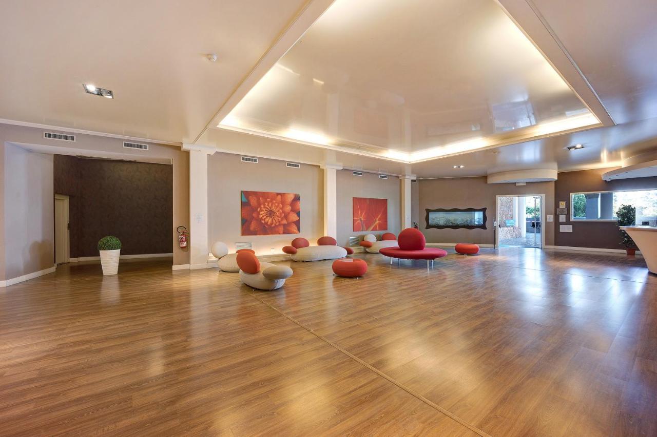 Modus Vivendi 406 Aparthotel Sanremo Exterior photo